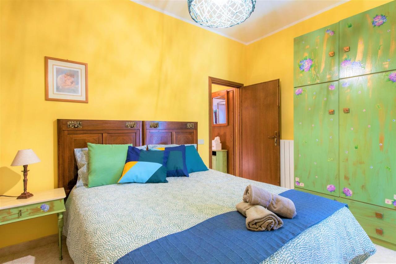 Hostly - Country House Donoratico - Only For Families Buitenkant foto
