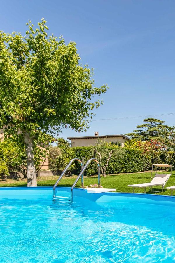 Hostly - Country House Donoratico - Only For Families Buitenkant foto